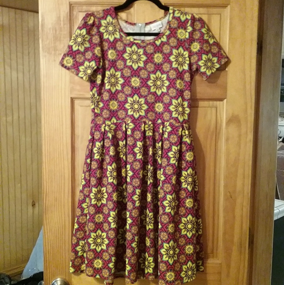 Lularoe Small Amelia
